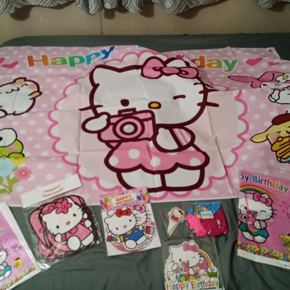Hello Kitty Pink Party Decoration Set